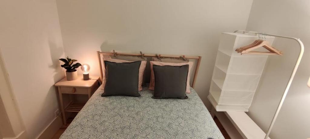 Central Bedroom In Shared House In Chiado - Historic Center Of Lisboa Kültér fotó