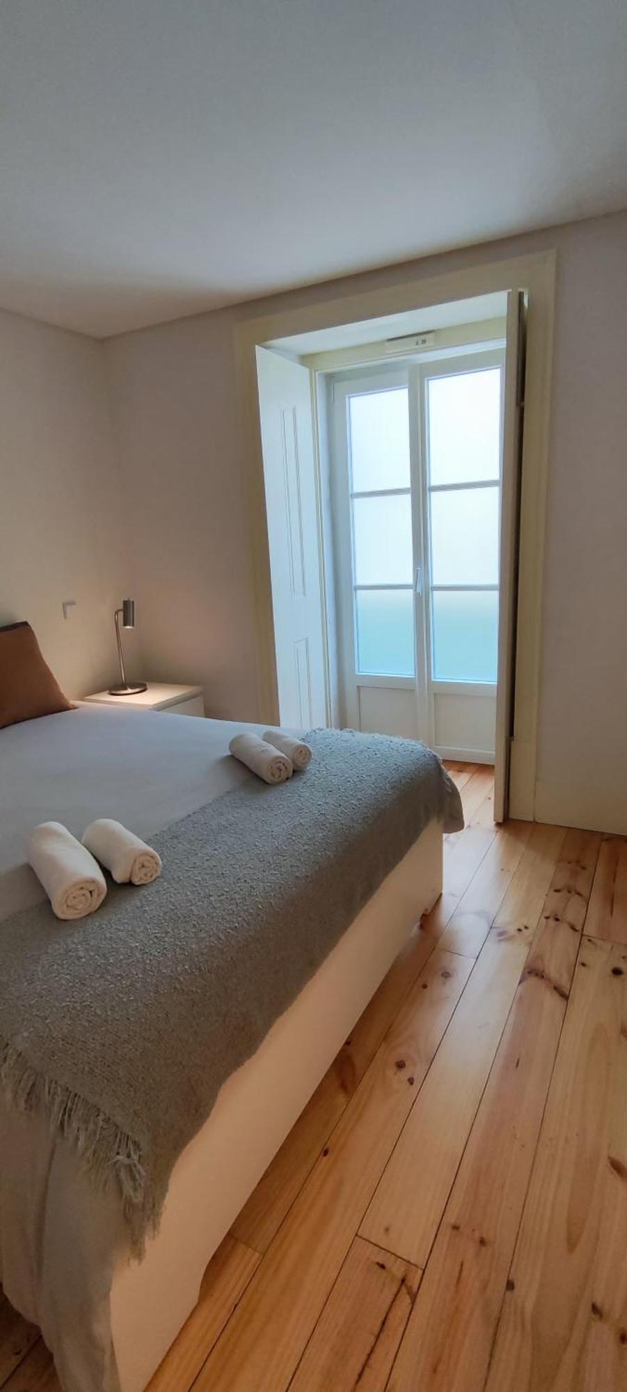 Central Bedroom In Shared House In Chiado - Historic Center Of Lisboa Kültér fotó