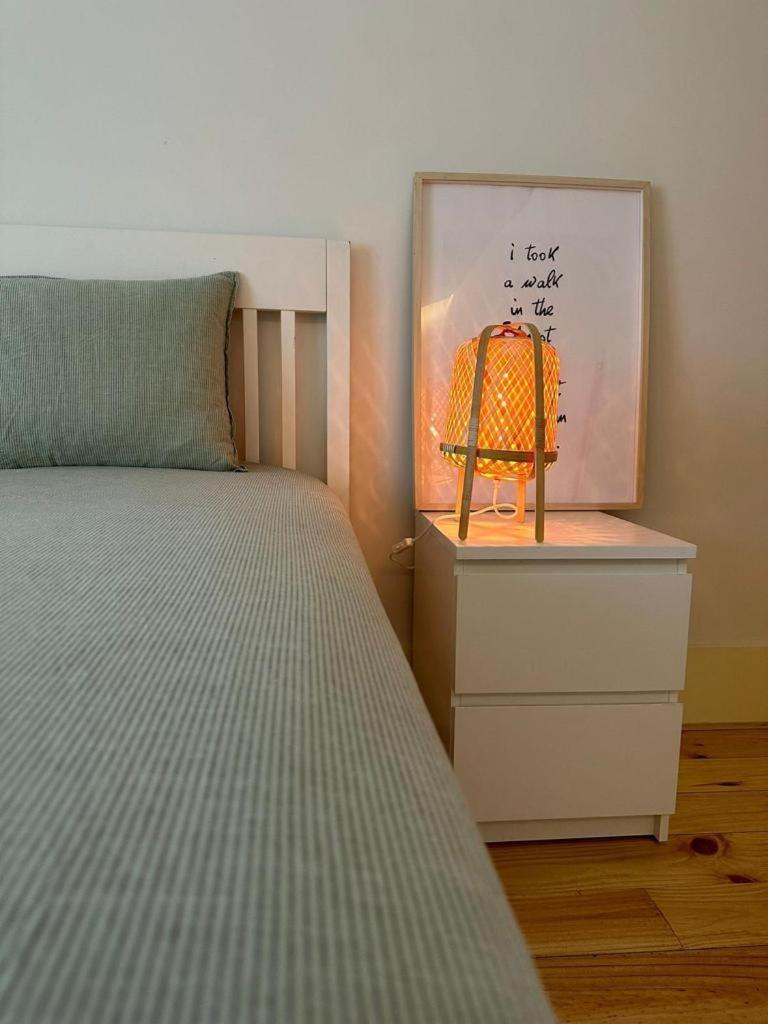 Central Bedroom In Shared House In Chiado - Historic Center Of Lisboa Kültér fotó